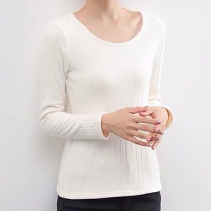 Extra warm T-shirt/innerwear with fluff layer